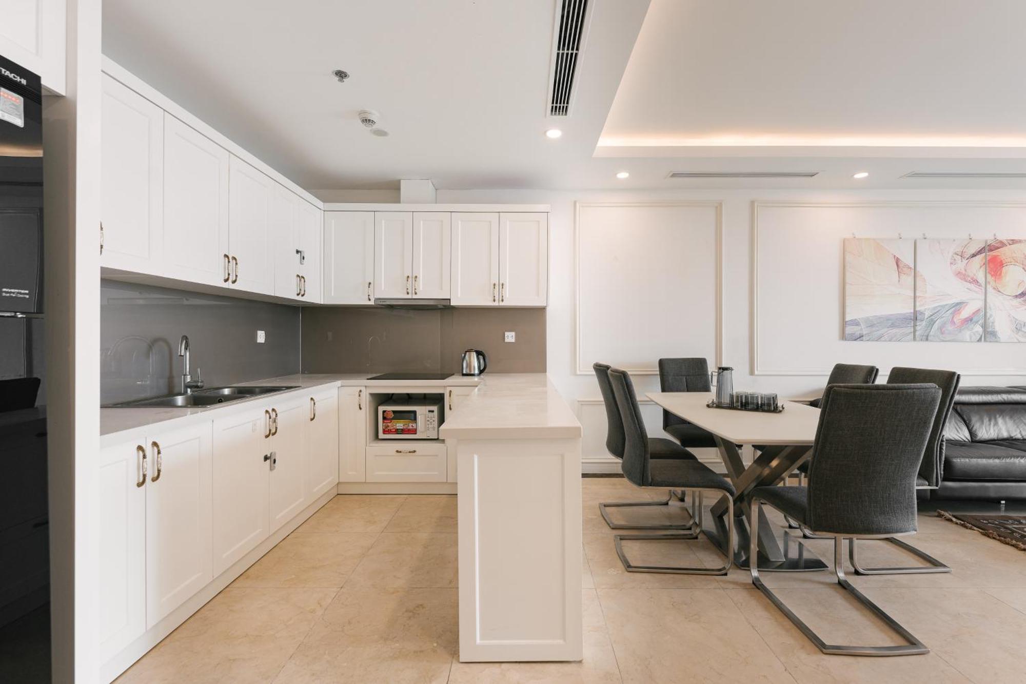 D'Leroi Soleil- Tay Ho- Near Westlake In Ha Noi Ханой Экстерьер фото
