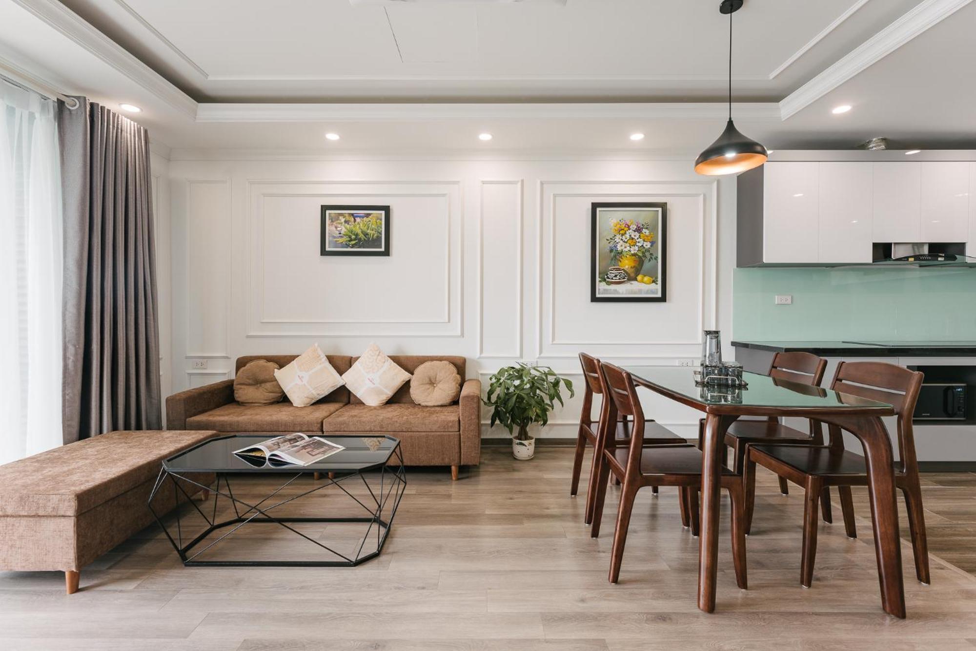 D'Leroi Soleil- Tay Ho- Near Westlake In Ha Noi Ханой Экстерьер фото