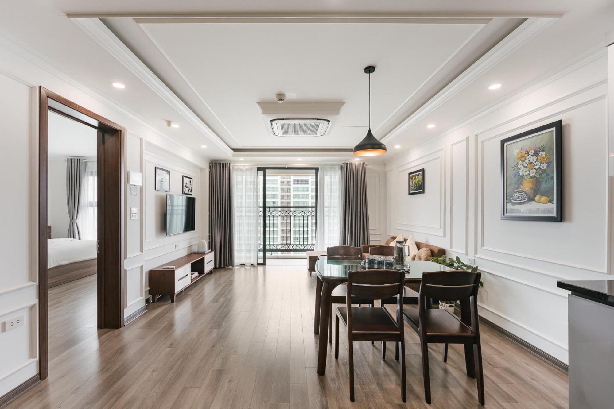 D'Leroi Soleil- Tay Ho- Near Westlake In Ha Noi Ханой Экстерьер фото